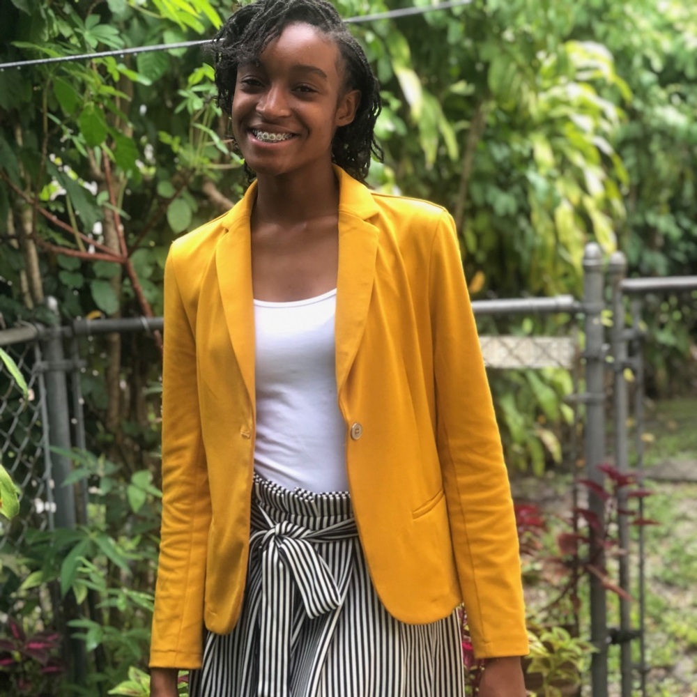 Meet your Posher, Jolynda